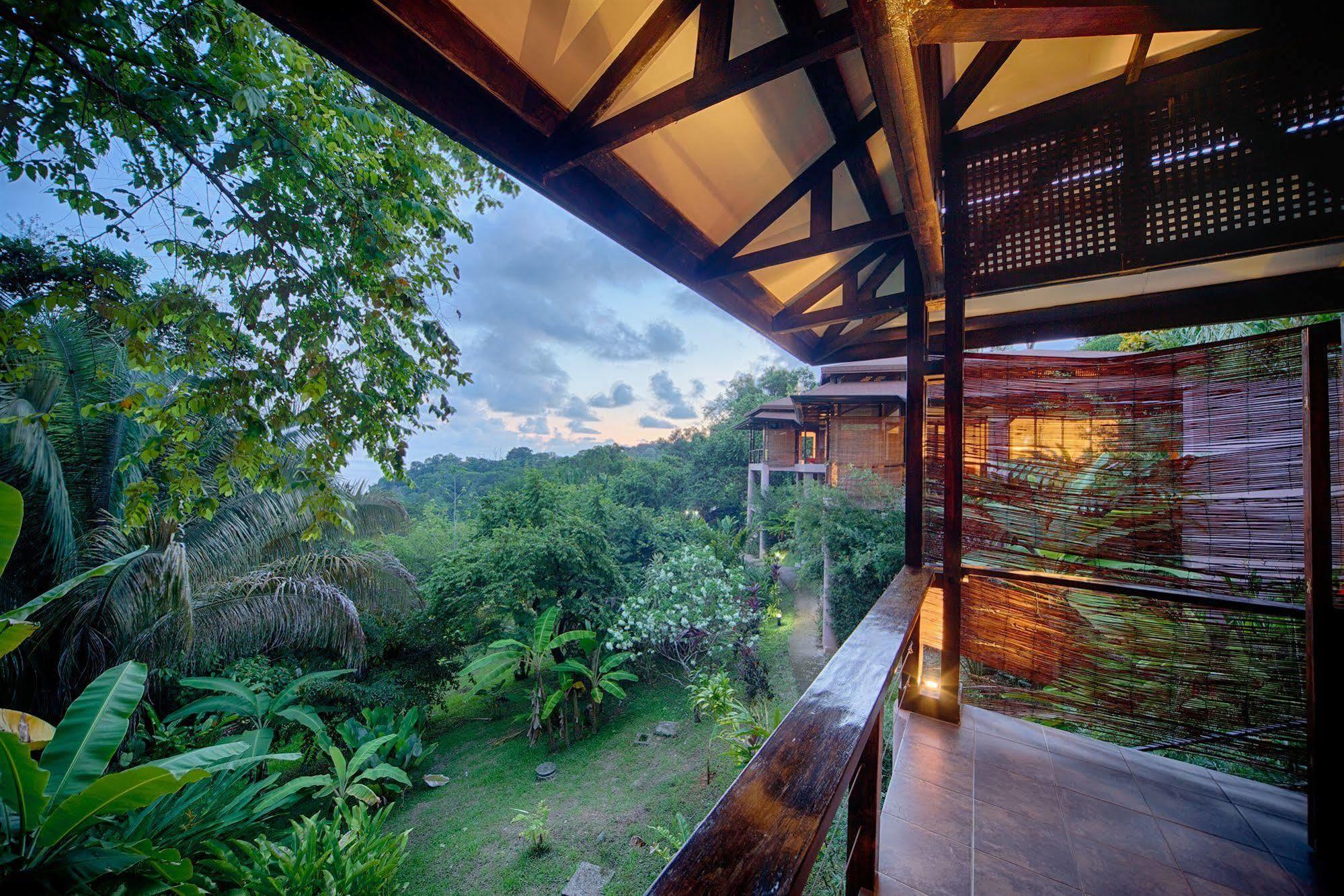 Tiki Villas Rainforest Lodge & Spa Uvita Exterior foto